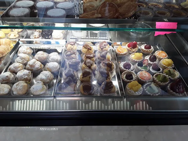 BAR FLORA di Carlo e Flora Villani con Parco Giochi