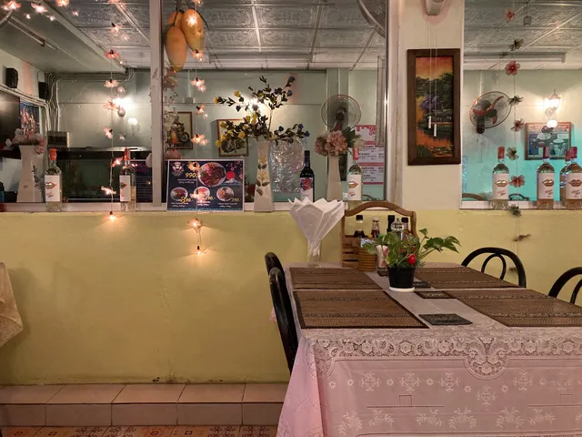 Soi Buakhao khao Man Gai