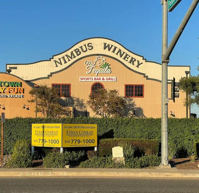 MR. TEQUILA SPORTS BAR & GRILL