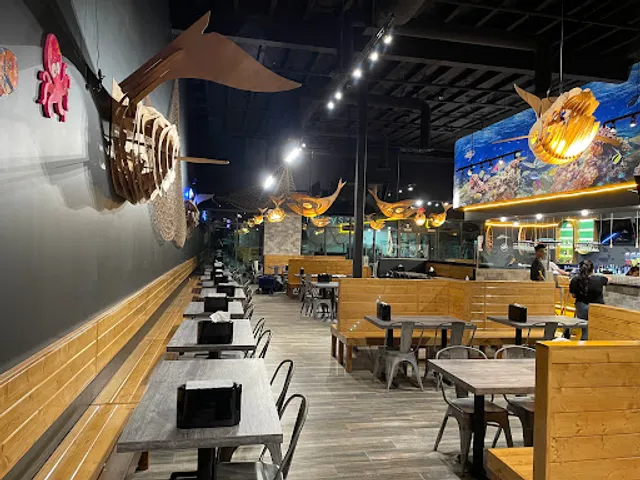 Shaking Crab (Spring Mountain)