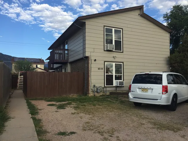 Mountain Song Vacation Apartments