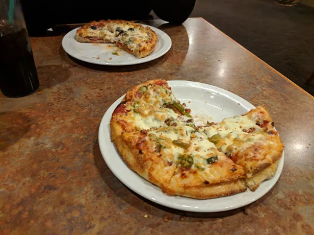 Royal Pizza West End