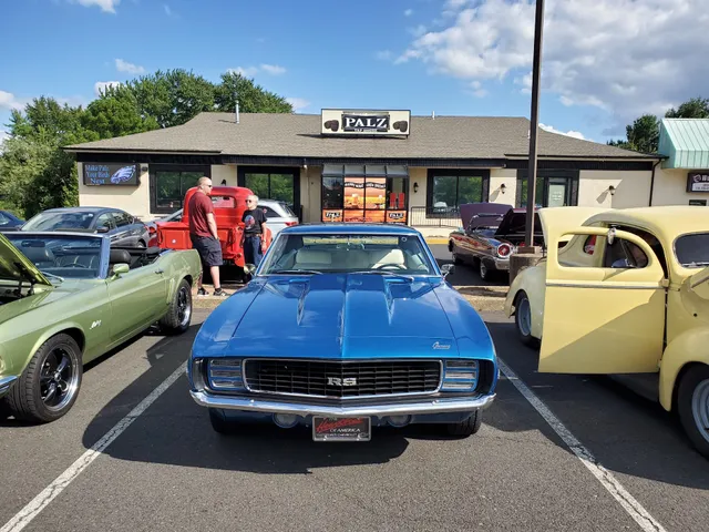 Justa Farm Shopping Center