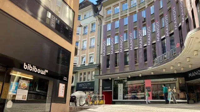 Bibibowl 비비볼 (한식당)