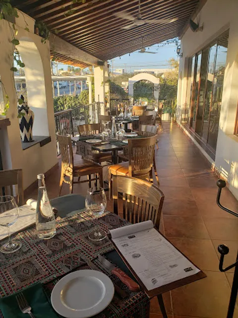 Serrano Wine & Grill