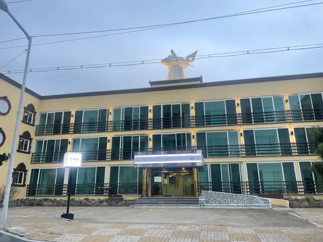 Taean Mallipo Yein Pension