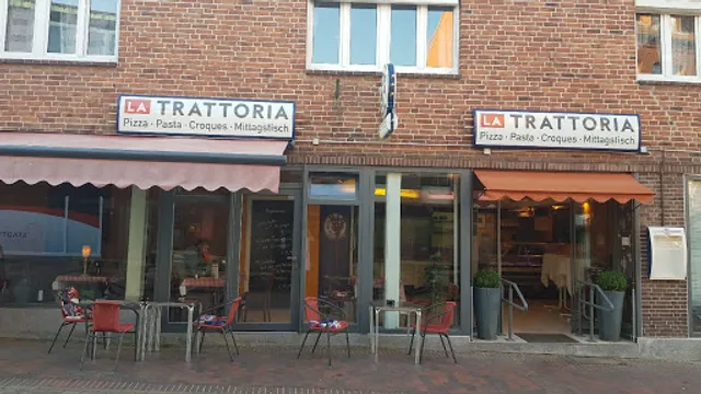 LA TRATTORIA