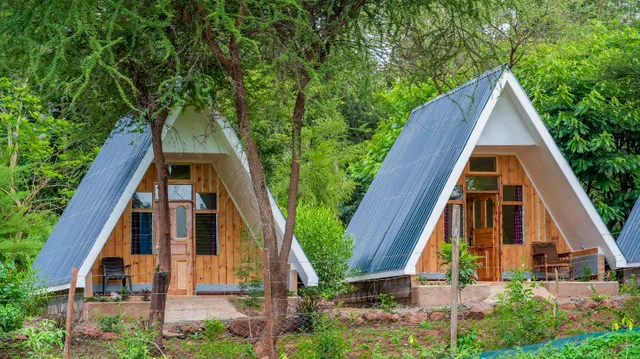 RIVERINE AMBOSELI CABINS