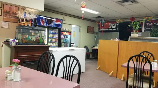 Red Diamond Family Restaurant & Bed & Breakfast