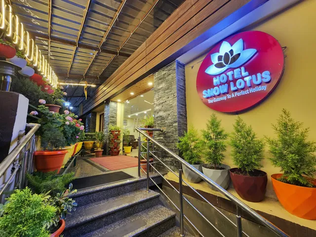 Snow Lotus Hotel