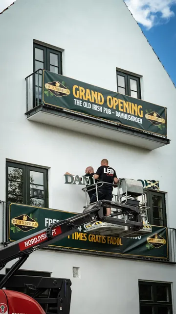 The Old Irish Pub - Damhuskroen