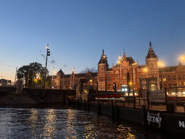 KINboat Canal Cruises - Central Station