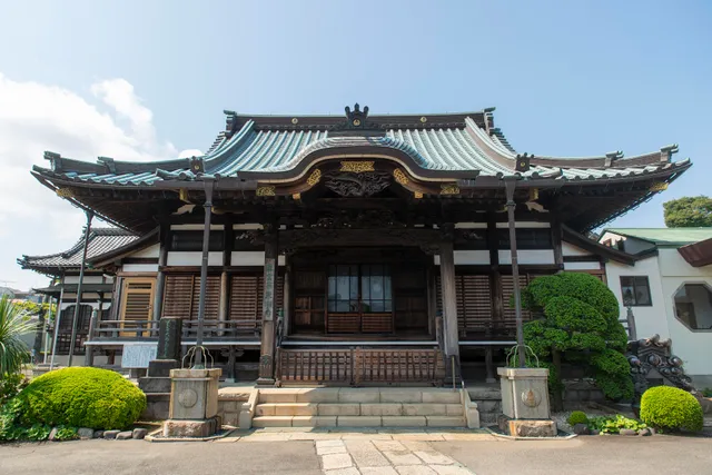 Tozenji Temple