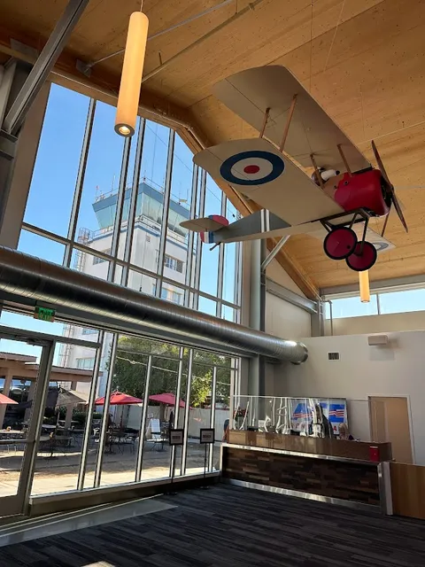 Charles M. Schulz–Sonoma County Airport