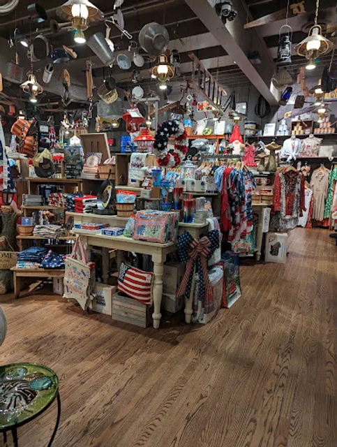 Cracker Barrel Old Country Store