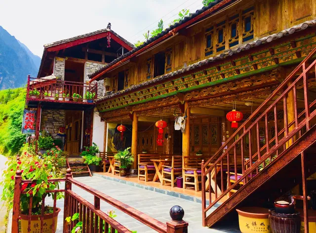 Zhuoma Inn