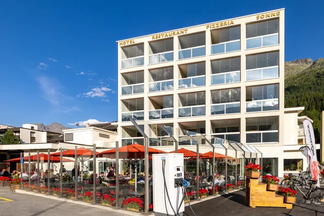 Hotel Restaurant Pizzeria Sonne