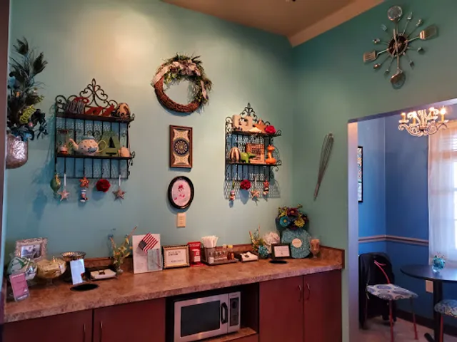 Jacquelyn's Bakeshop & Cafe LLC