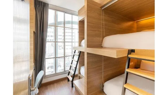 OYO 753 Atnest Hostel