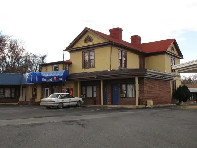 Budget Inn-Staunton