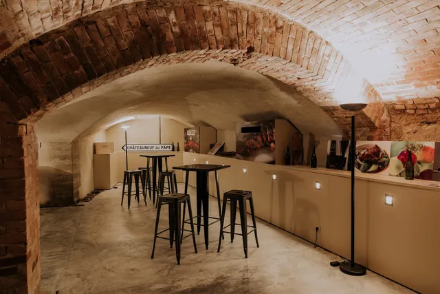 Vinothèque Châteauneuf-du-Pape / Dégustation / Tasting