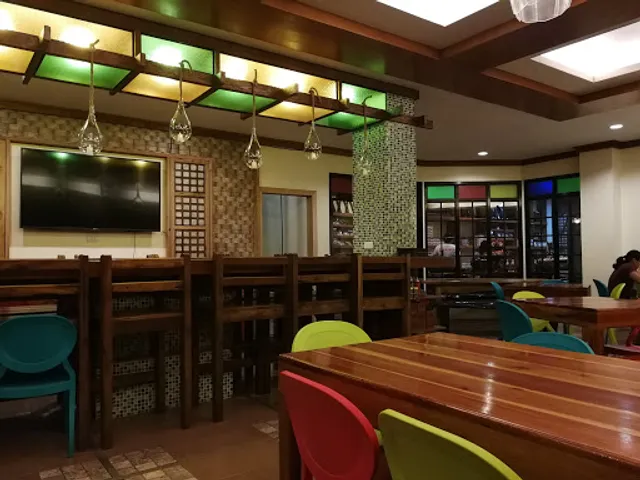 Samuel by VjANDEP - Hotel and Restaurant