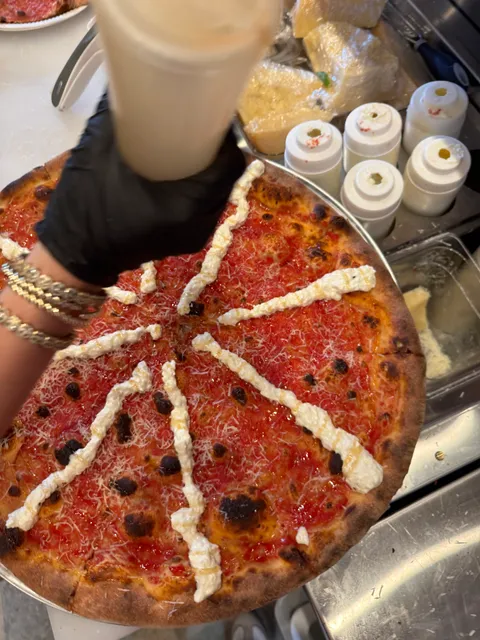 Flour Pizzeria & Cafe