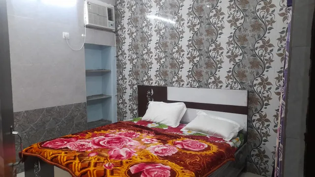 Radhika Ballabh Sadan Vrindavan Dham