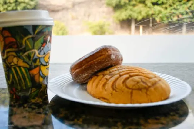 Emmanuel's Pizza & Bakery