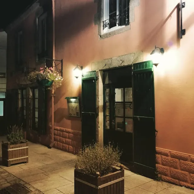 Crêperie du Vidame RESERVATION UNIQUEMENT PAR TELEPHONE!