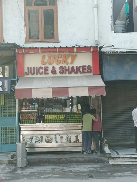 Lucky Juice and Shakes