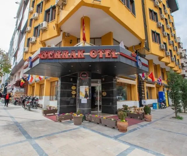 Berrak Hotel