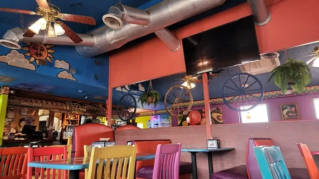 Lalos Mexican Restaurant