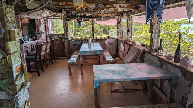 Flo's Conch Bar and Restaurant