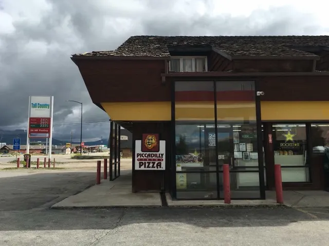 Tall Country Fairplay