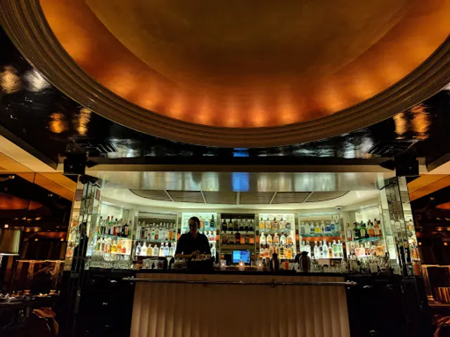 The Commodore Bar & Restaurant