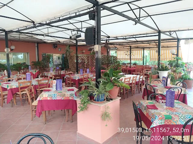 Ristorante - Pizzeria Maris