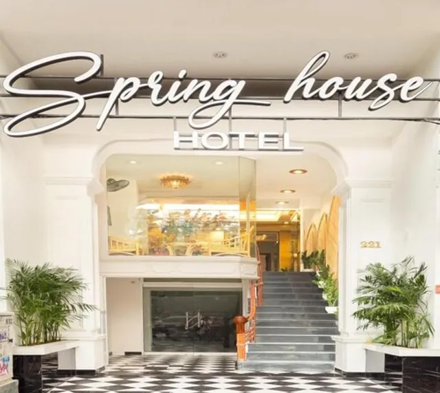 Spring House Hotel