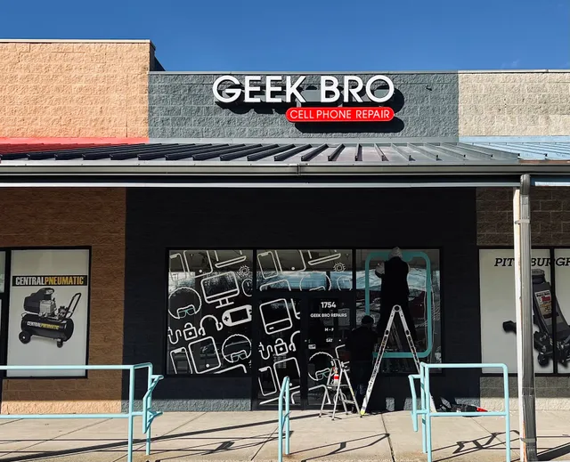 Geek Bro Repair
