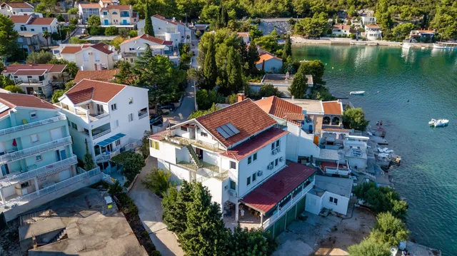 Boarding House Kozina