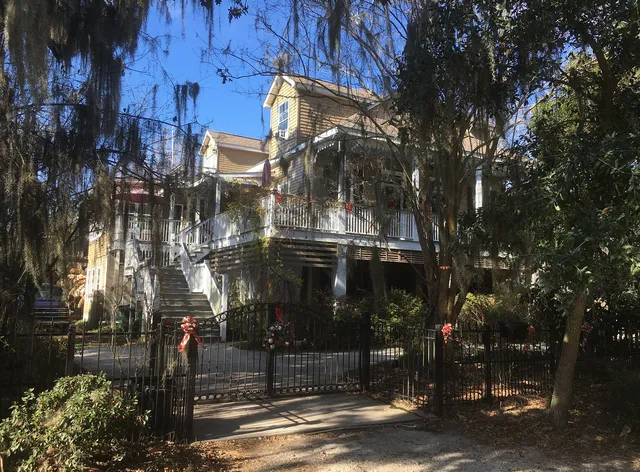 Cressy House Bed & Breakfast