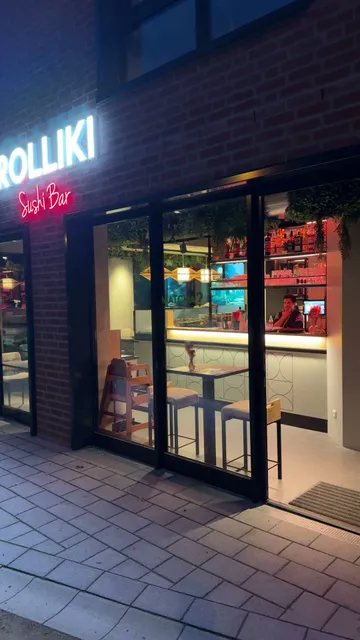 Rolliki Sushi & Bar