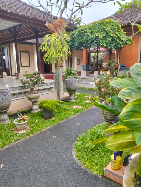 Ubud Suites Batuan
