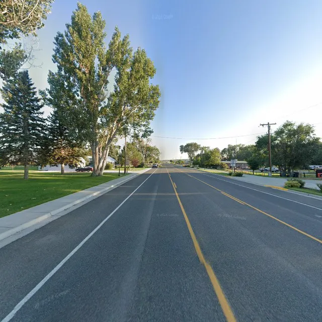 Cowley Car Wash and Laundromat