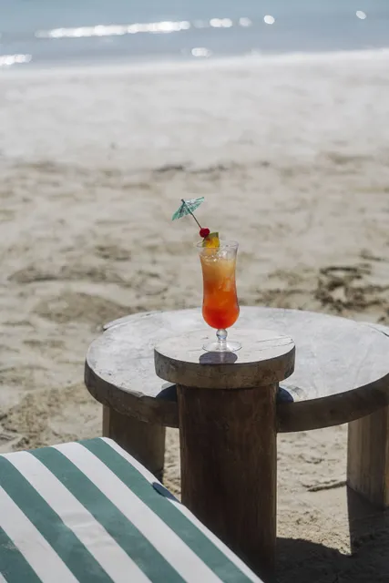 Areia Isla Mujeres | Restaurant & Beach Club