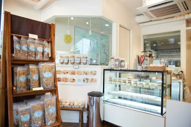 GMT（ジー・エム・ティー）by Good Morning Tokyo