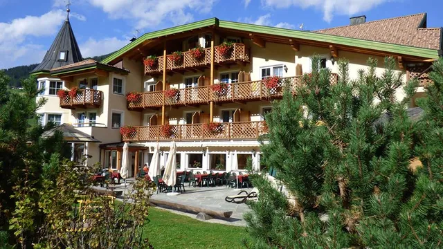 Hotel Willy Bar e Ristorante - Sesto Val Pusteria - Sexten Pustertal