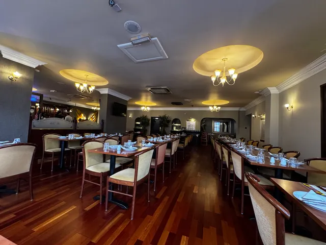 Qabeela Shinwari & Villa Hamilton