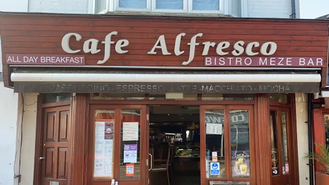 Cafe Alfresco