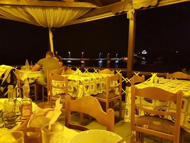 Tabern - Beach Bar Krystalis